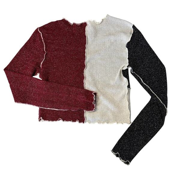 Luna Chix Metallic Red Black White Stretchy Cropped Sweater Women's Size Medium - Picture 2 of 5